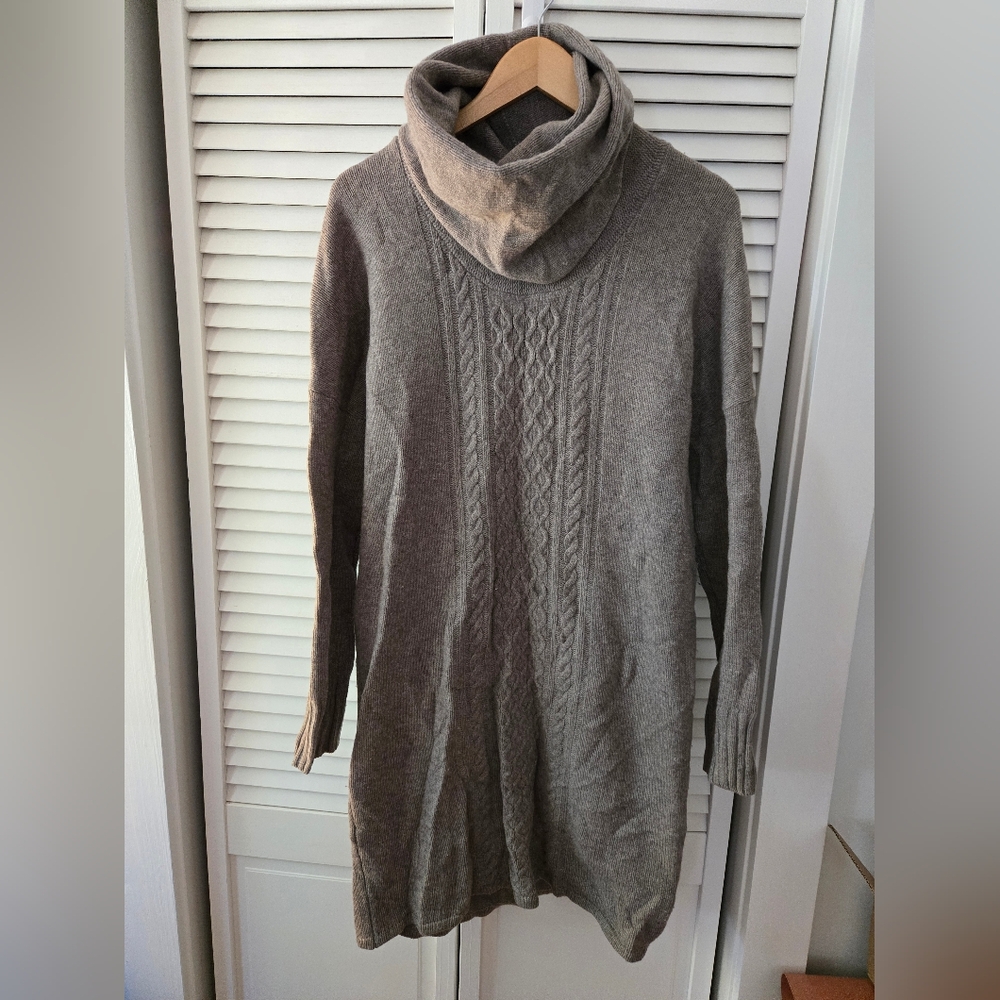 Garnet Hill sz L wool cowl neck dress